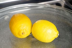 Как из лимона выжать больше сока почти в 2 раза: на заметку
