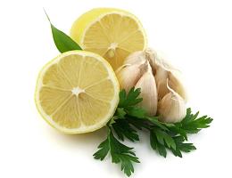 Петрушка, лимон и чеснок. Рецепт полезного напитка для печени