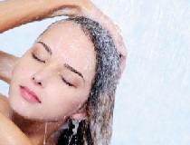 Как правильно мыть голову, без вреда волосам?