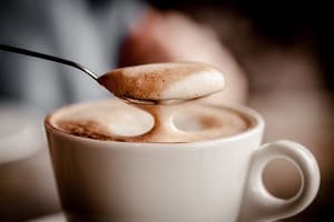 Как сделать пену для кофе из молока в домашних условиях