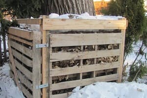 Как хранить компост зимой на даче правильно? 3 важных момента